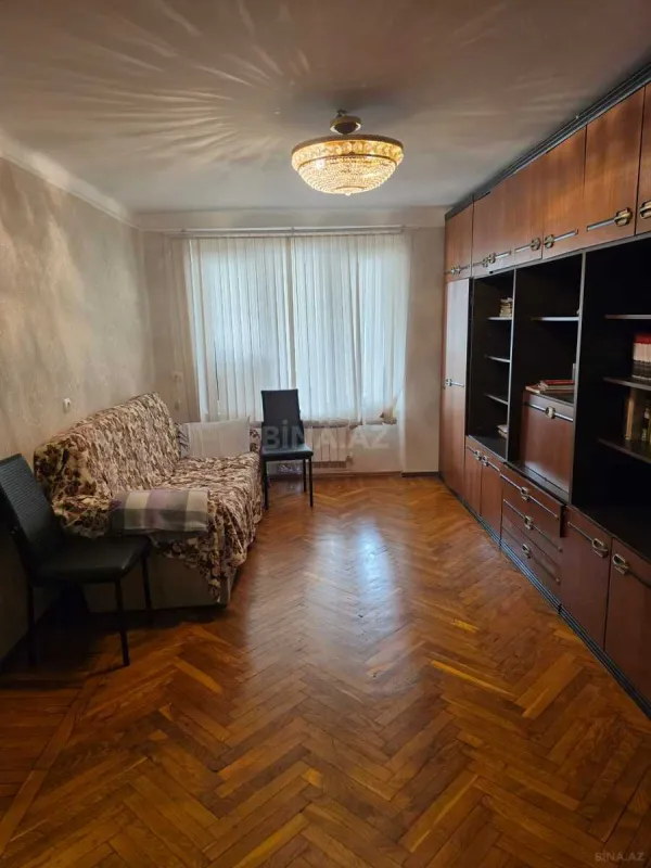 Satılır 3 otaqlı mənzil 75 m²