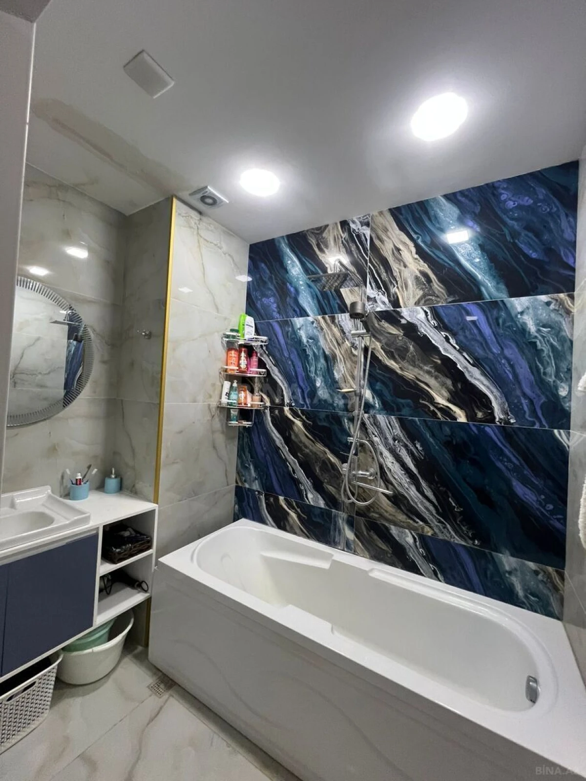 Satılır 2 otaqlı mənzil 90 m²