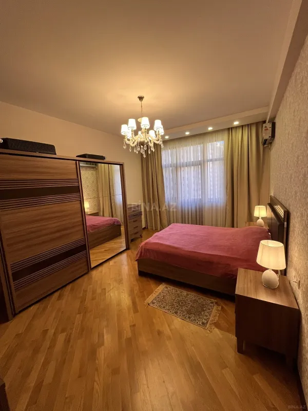 Satılır 3 otaqlı mənzil 103 m²