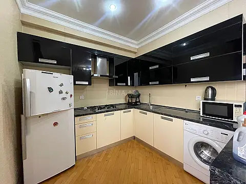 Kirayə verilir 2 otaqlı mənzil 75 m² — Bakı, Nərimanov 2 otaq 75.00 m²