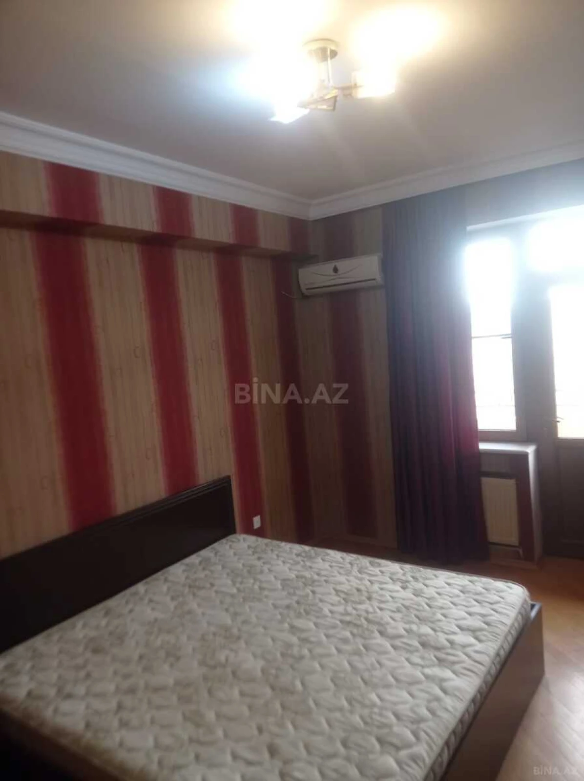 Kirayə verilir 2 otaqlı mənzil 75 m²