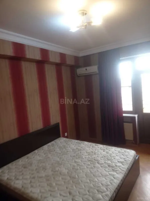 Kirayə verilir 2 otaqlı mənzil 75 m²