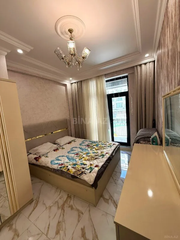 Kirayə verilir 2 otaqlı mənzil 65 m²