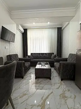 Kirayə verilir 2 otaqlı mənzil 65 m²
