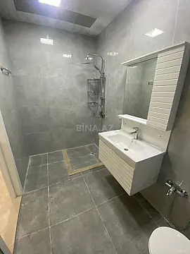 Kirayə verilir 2 otaqlı mənzil 75 m²