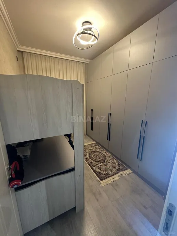 Satılır 3 otaqlı mənzil 70 m²