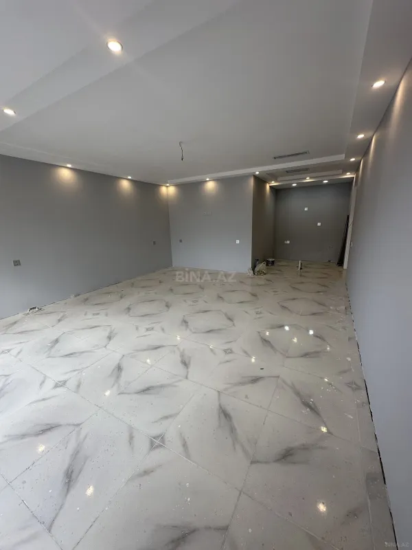 Satılır 3 otaqlı mənzil 105 m²