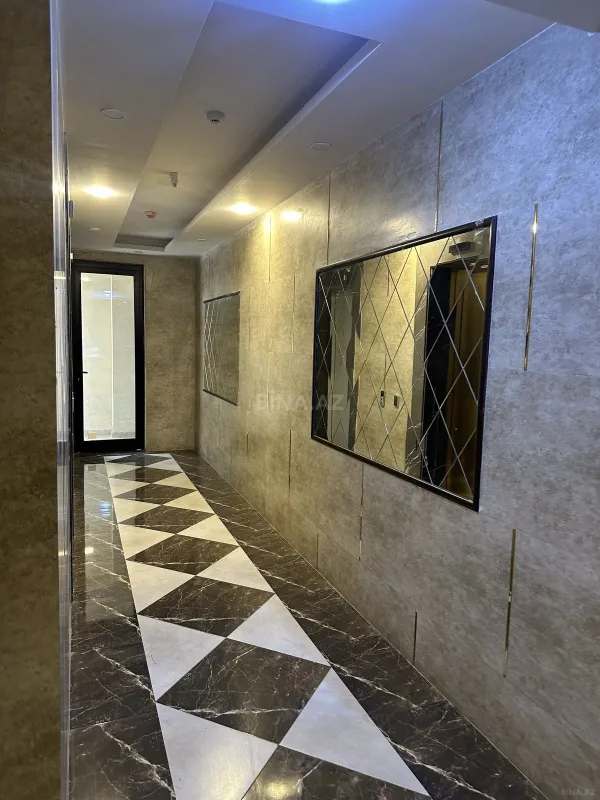 Satılır 3 otaqlı mənzil 105 m²