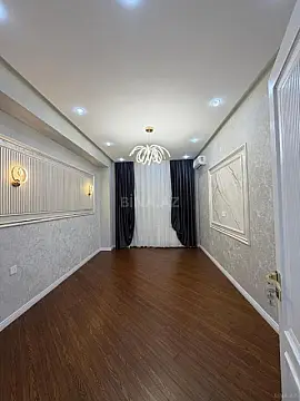 Satılır 3 otaqlı mənzil 130 m²