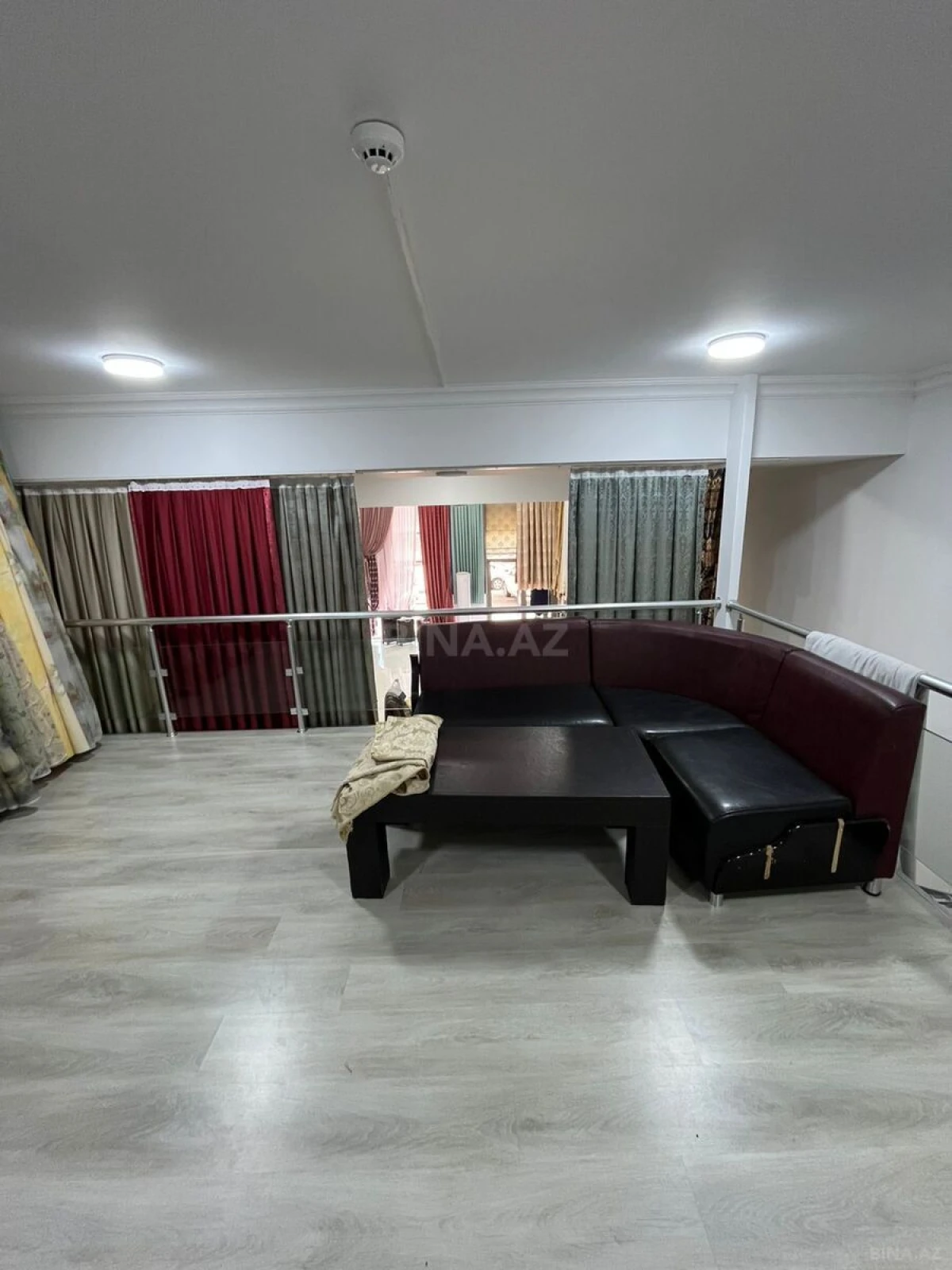 Satılır obyekt 97 m²