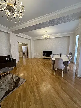 Kirayə verilir 3 otaqlı mənzil 150 m²