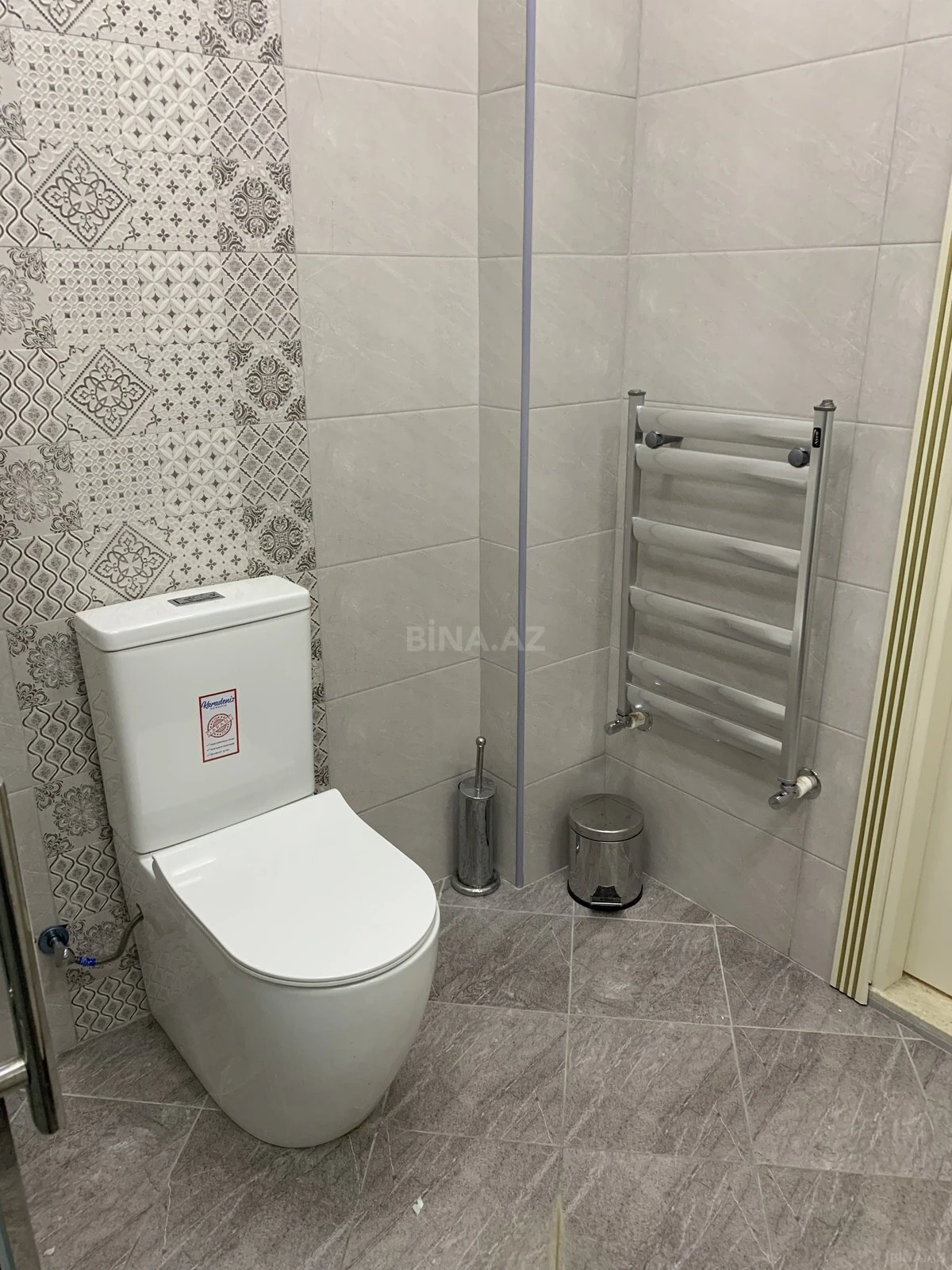 Kirayə verilir 3 otaqlı mənzil 150 m²