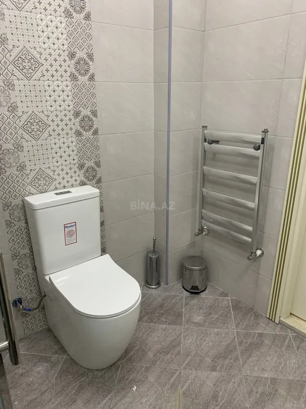 Kirayə verilir 3 otaqlı mənzil 150 m²