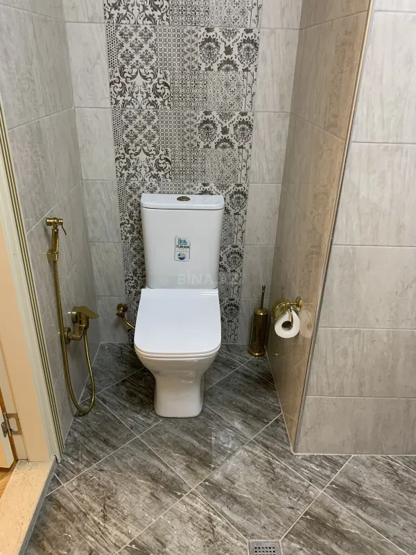 Kirayə verilir 3 otaqlı mənzil 150 m²