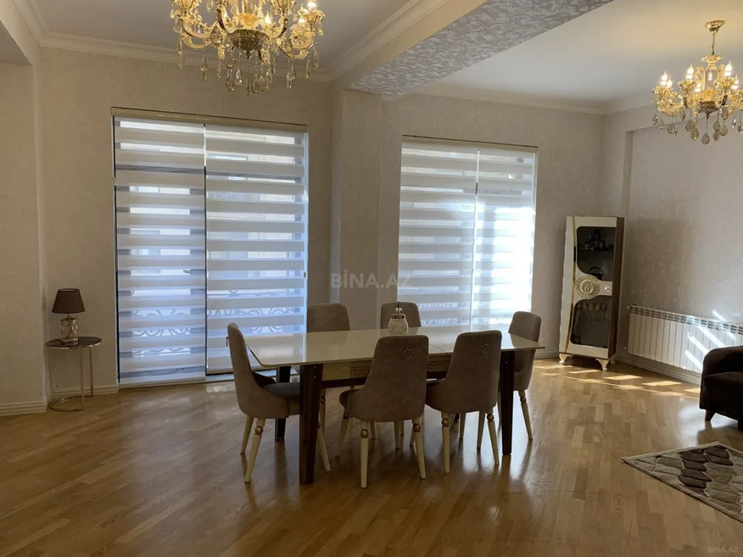 Kirayə verilir 3 otaqlı mənzil 150 m²