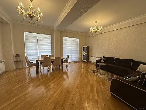 Kirayə verilir 3 otaqlı mənzil 150 m² — Bakı 3 otaq 150.00 m²