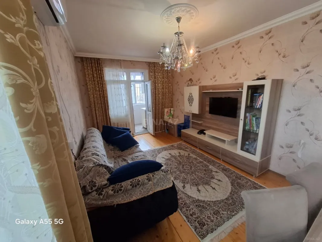 Satılır 2 otaqlı mənzil 58 m²