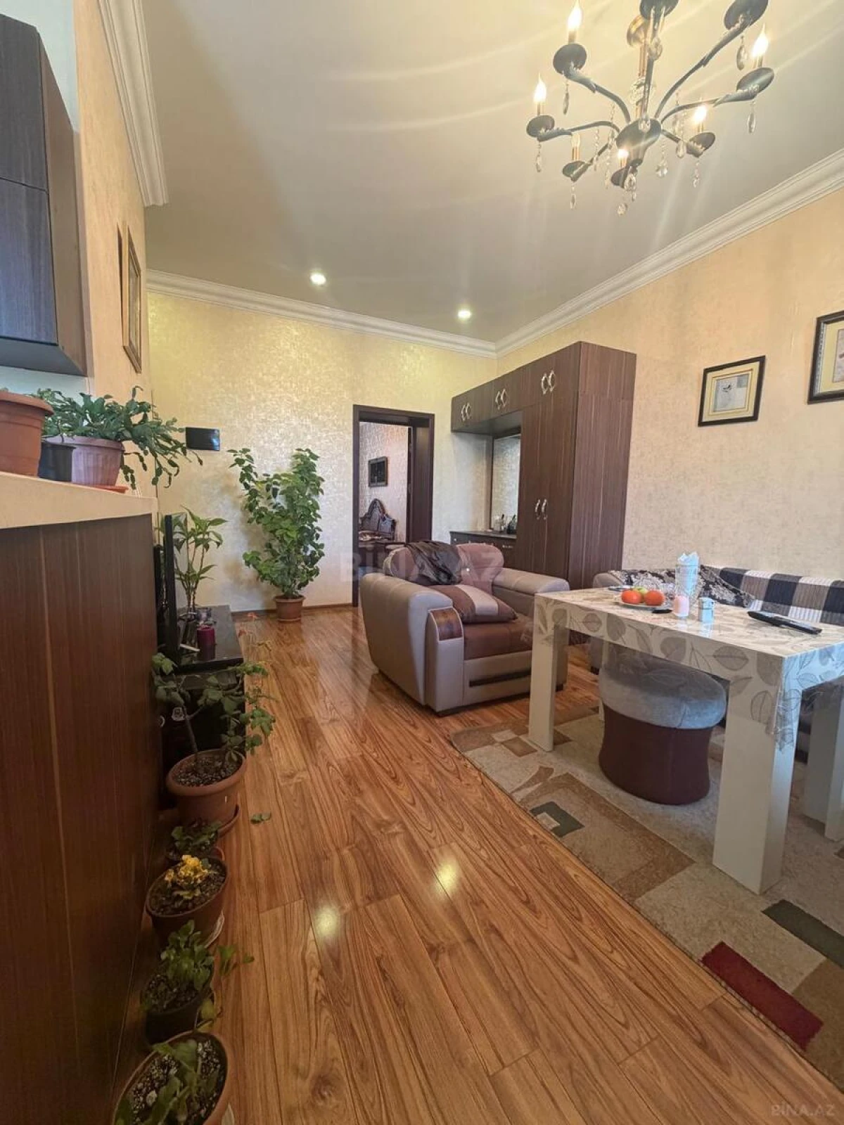 Satılır 2 otaqlı mənzil 60 m²