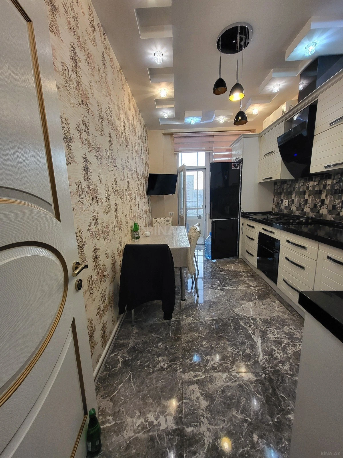 Satılır 3 otaqlı mənzil 90 m²