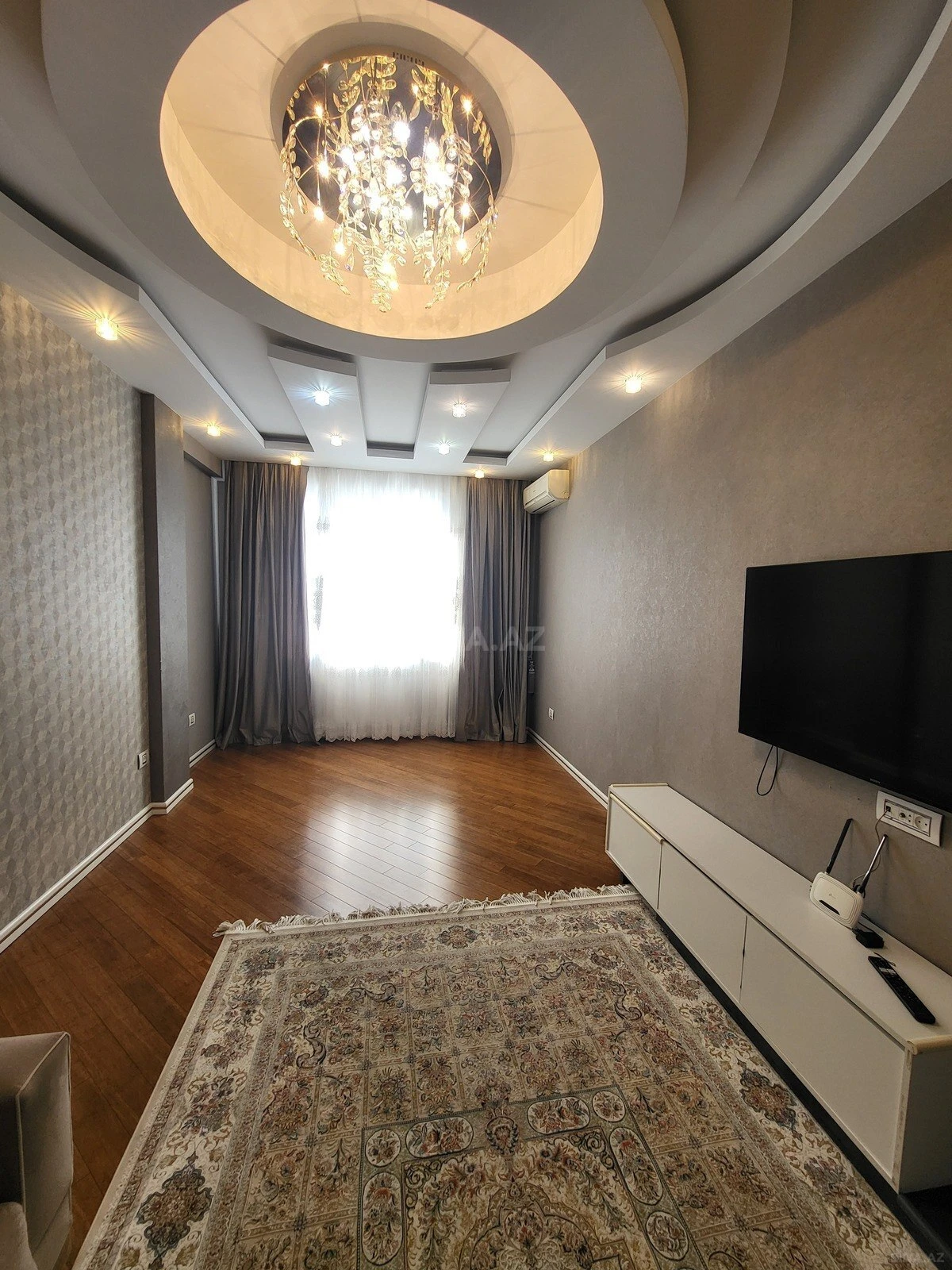 Satılır 3 otaqlı mənzil 90 m²