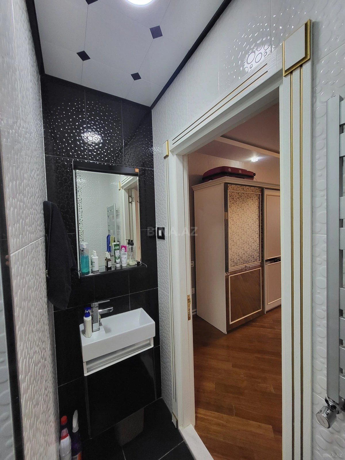 Satılır 3 otaqlı mənzil 90 m²