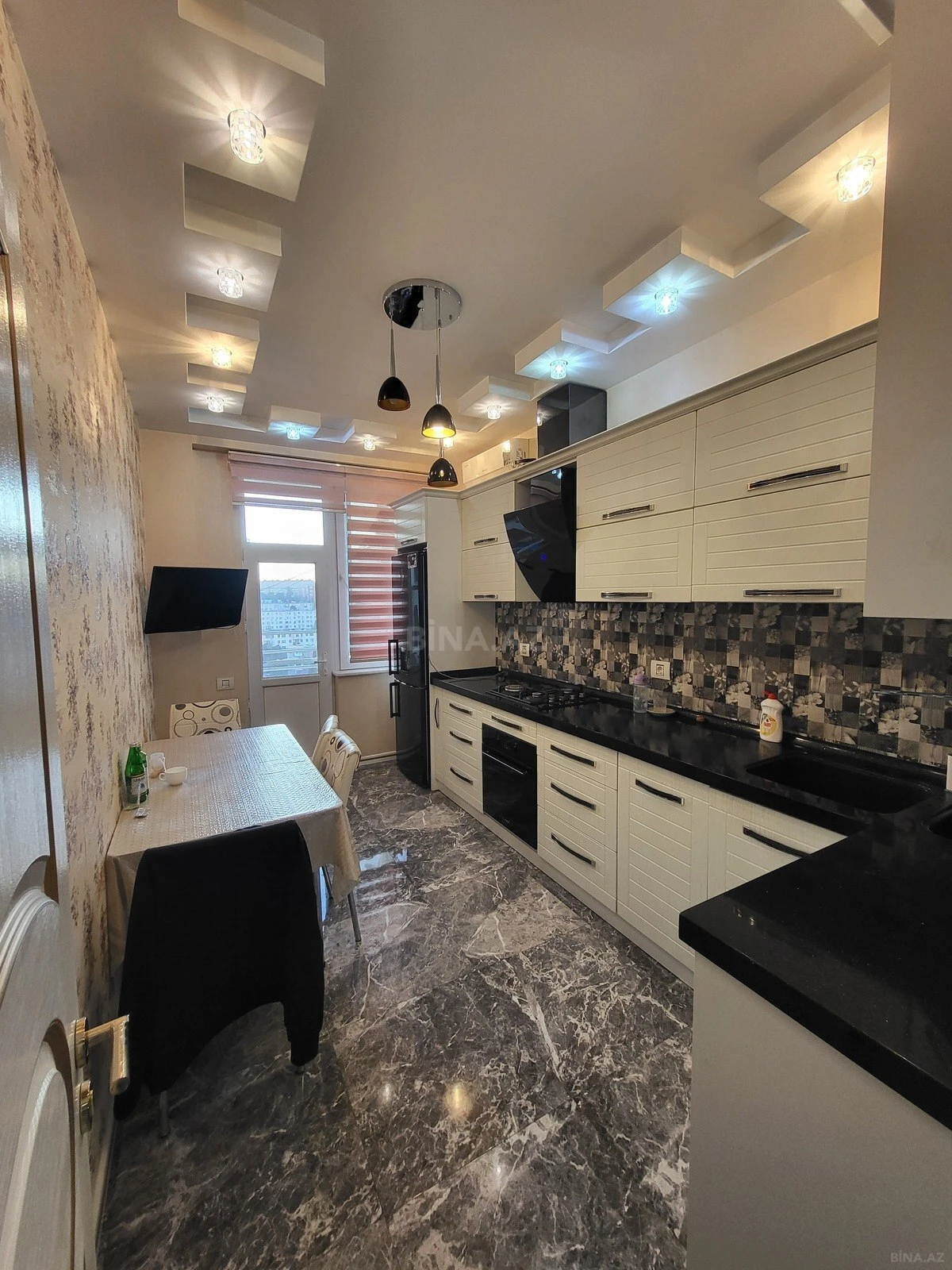 Satılır 3 otaqlı mənzil 90 m²