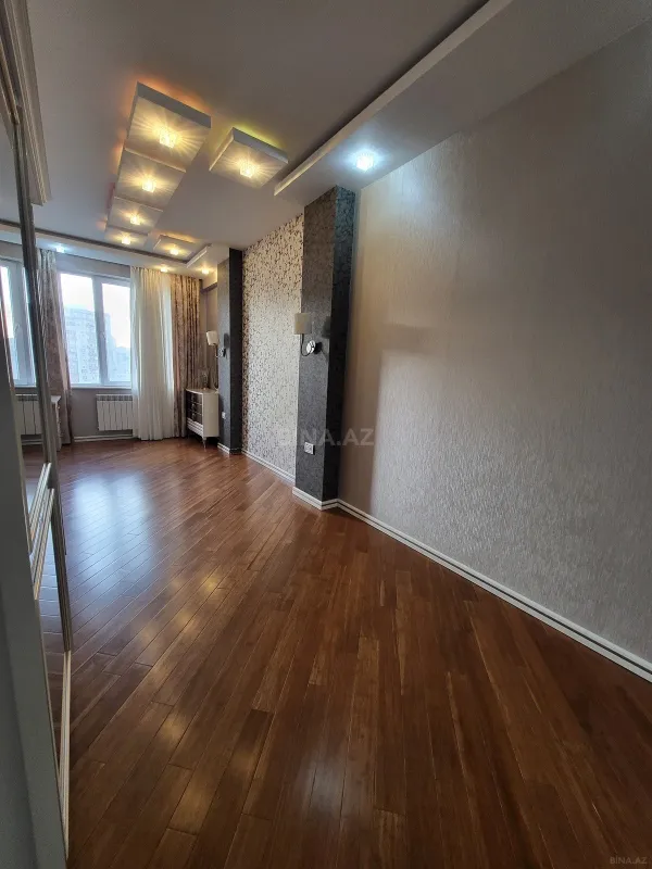Satılır 3 otaqlı mənzil 90 m²