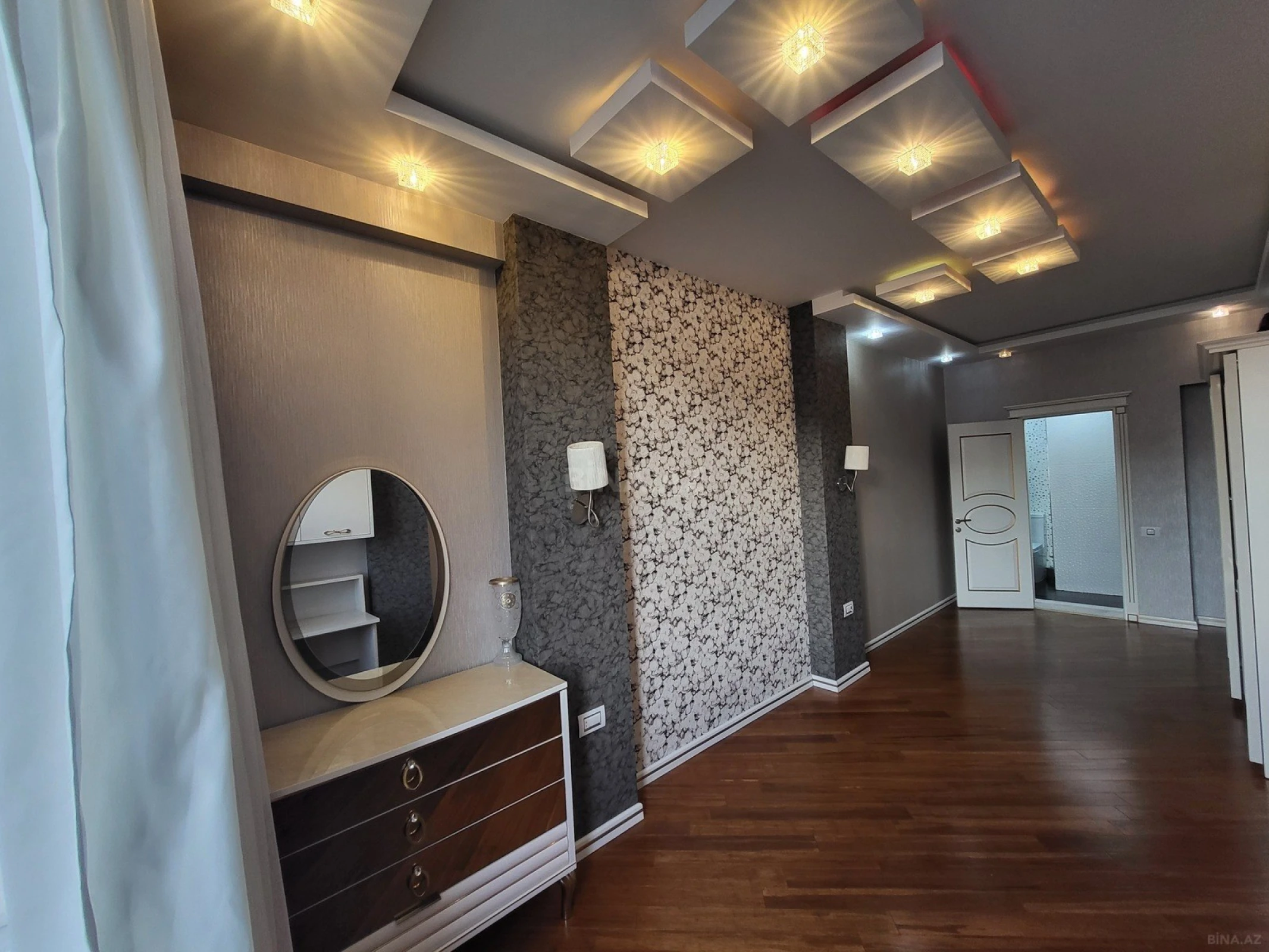 Satılır 3 otaqlı mənzil 90 m²