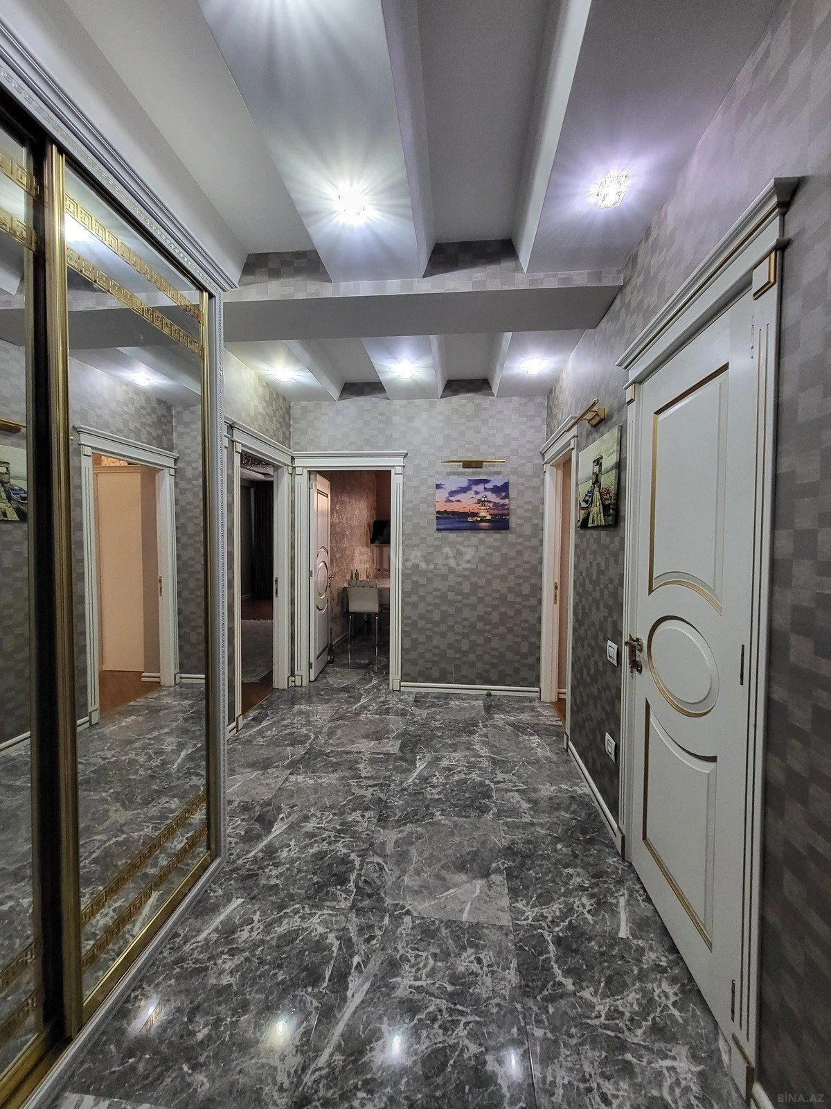 Satılır 3 otaqlı mənzil 90 m²