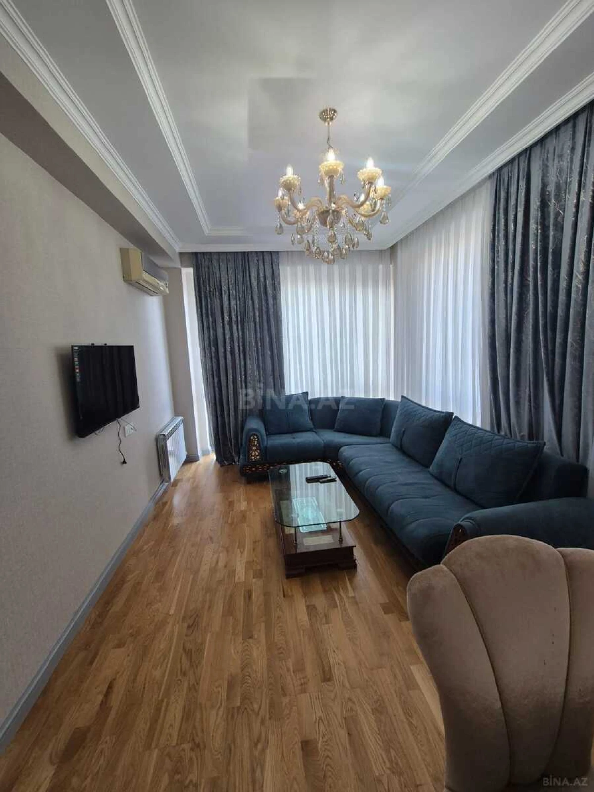 Kirayə verilir 2 otaqlı mənzil 55 m²