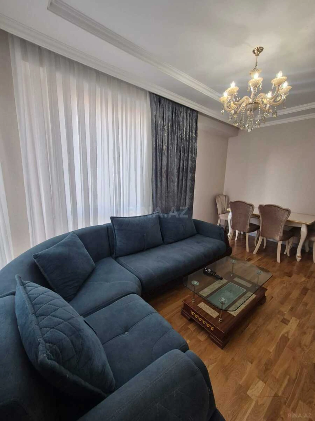 Kirayə verilir 2 otaqlı mənzil 55 m²