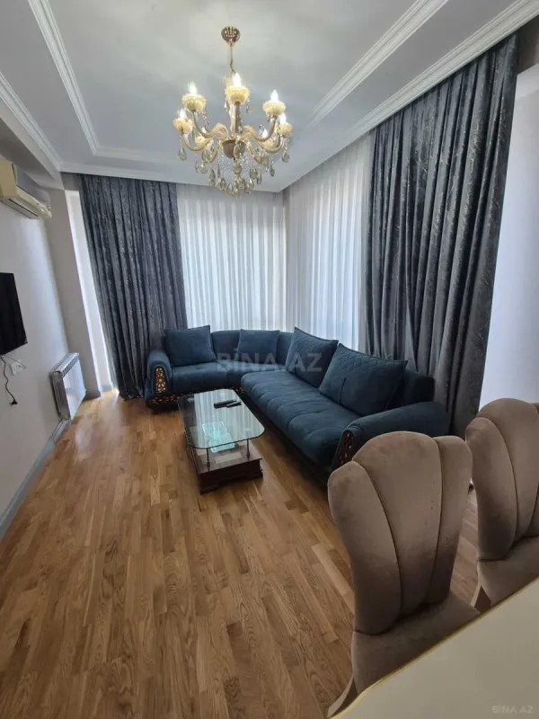 Kirayə verilir 2 otaqlı mənzil 55 m²
