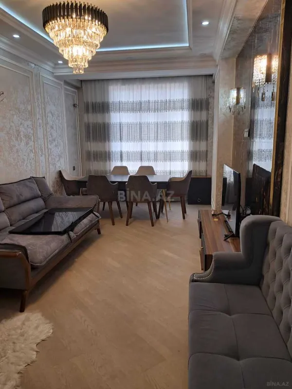 Kirayə verilir 2 otaqlı mənzil 85 m²