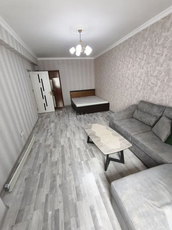 Kirayə verilir 1 otaqlı mənzil 40 m²