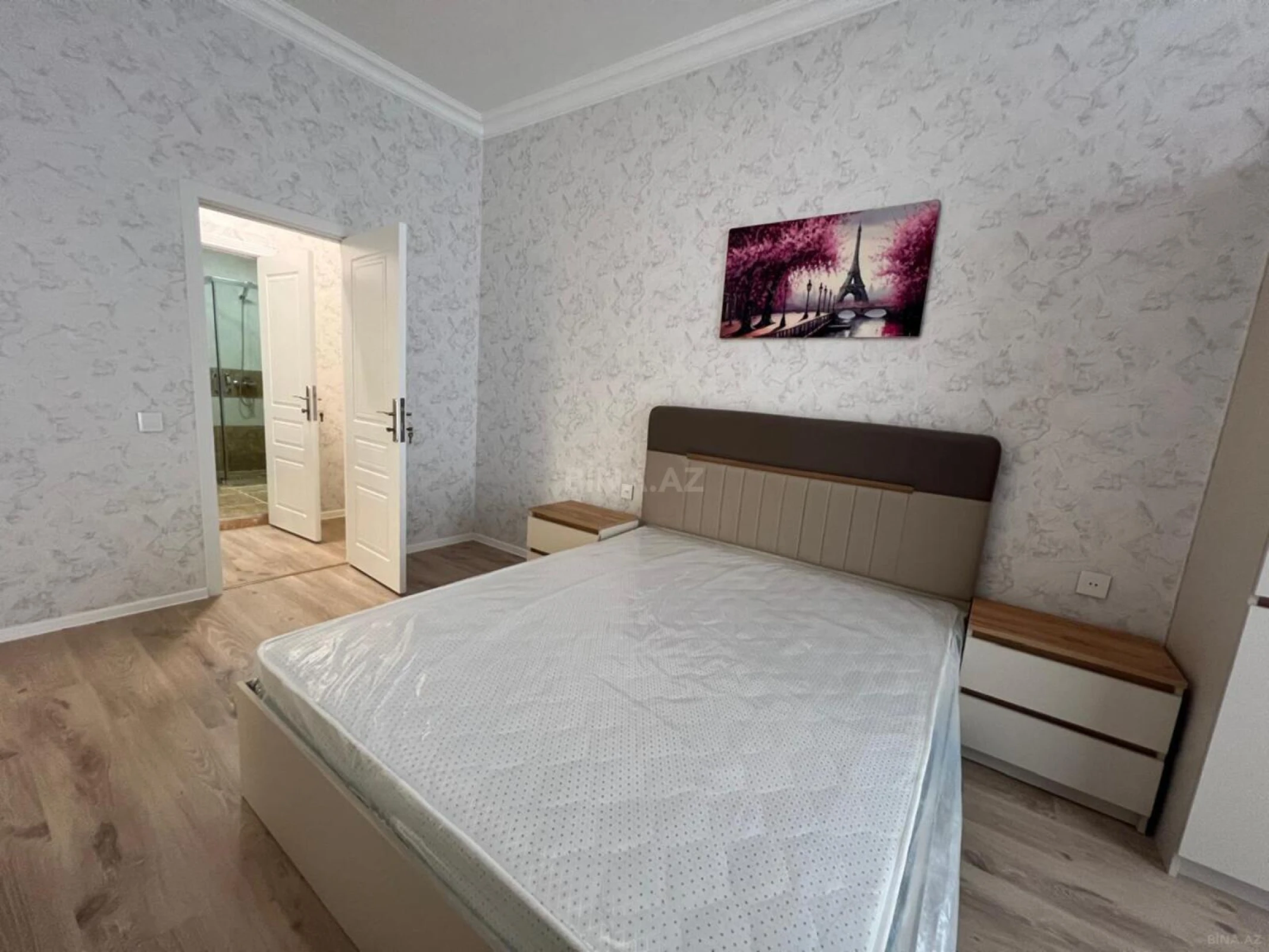 Kirayə verilir 3 otaqlı mənzil 99 m²