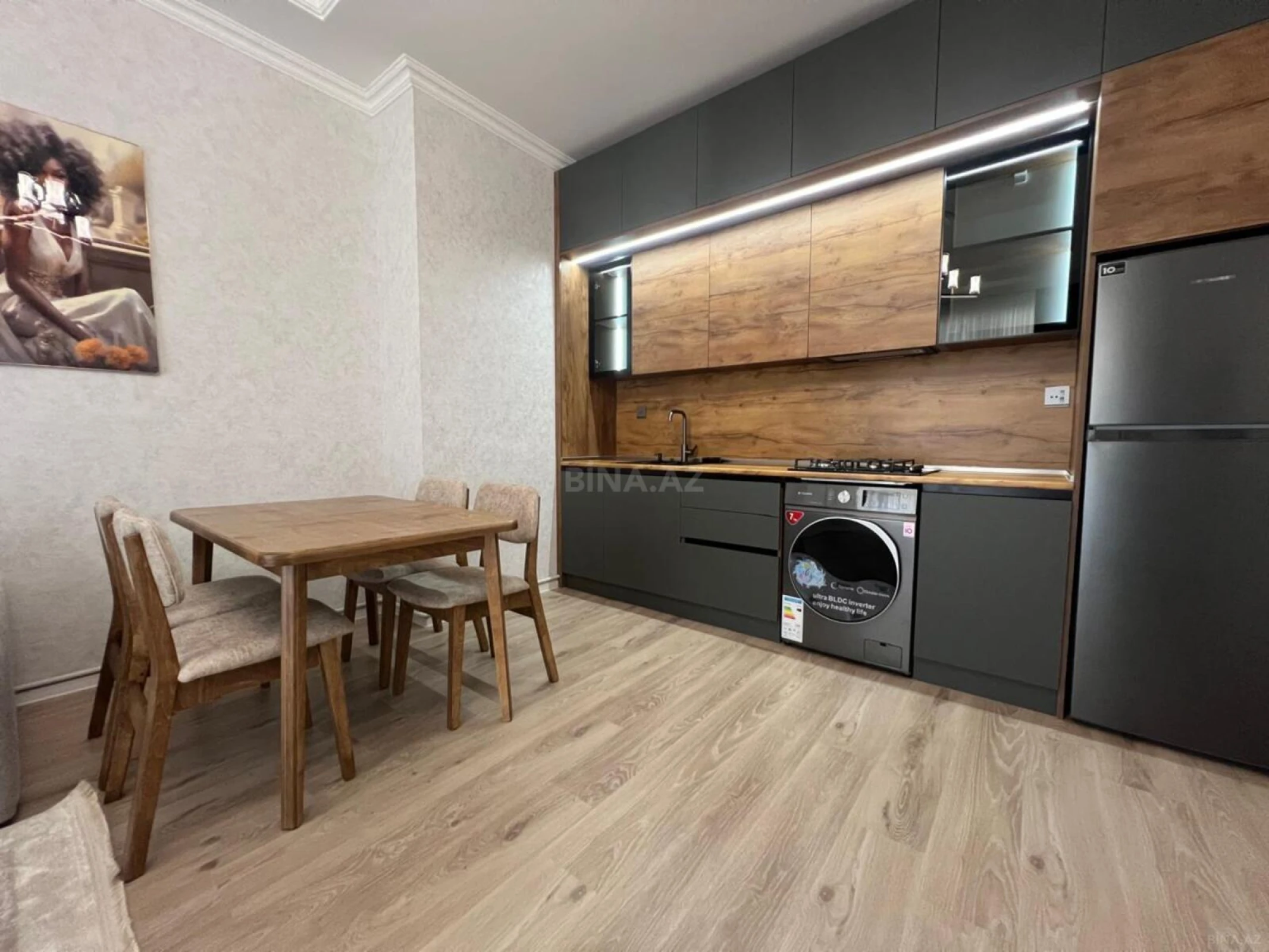 Kirayə verilir 3 otaqlı mənzil 99 m²