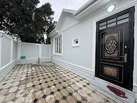 Satılır 4 otaqlı həyət evi 100 m²