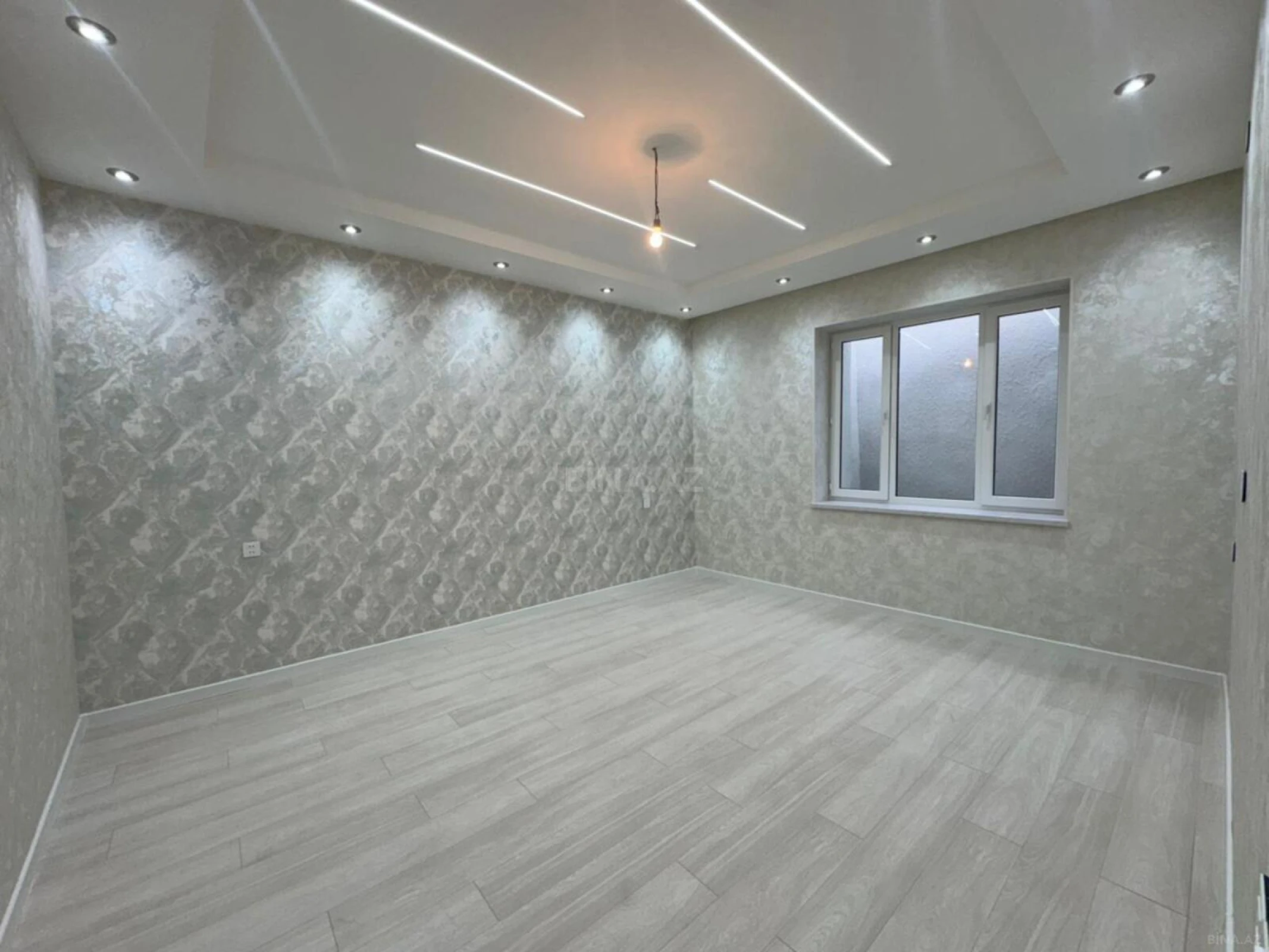 Satılır 4 otaqlı həyət evi 100 m²