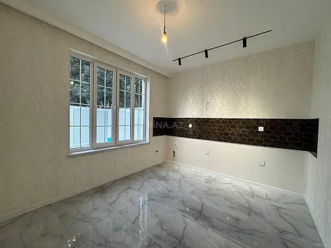 Satılır 4 otaqlı həyət evi 100 m²