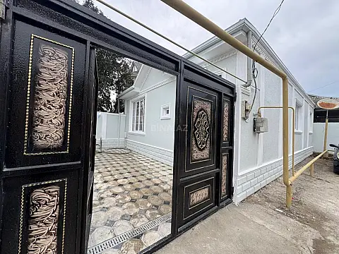 Satılır 4 otaqlı həyət evi 100 m² — Bakı, Bakıxanov 4 otaq 100.00 m²