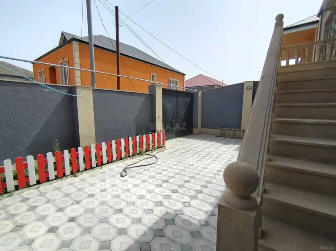 Satılır 7 otaqlı həyət evi 110 m²