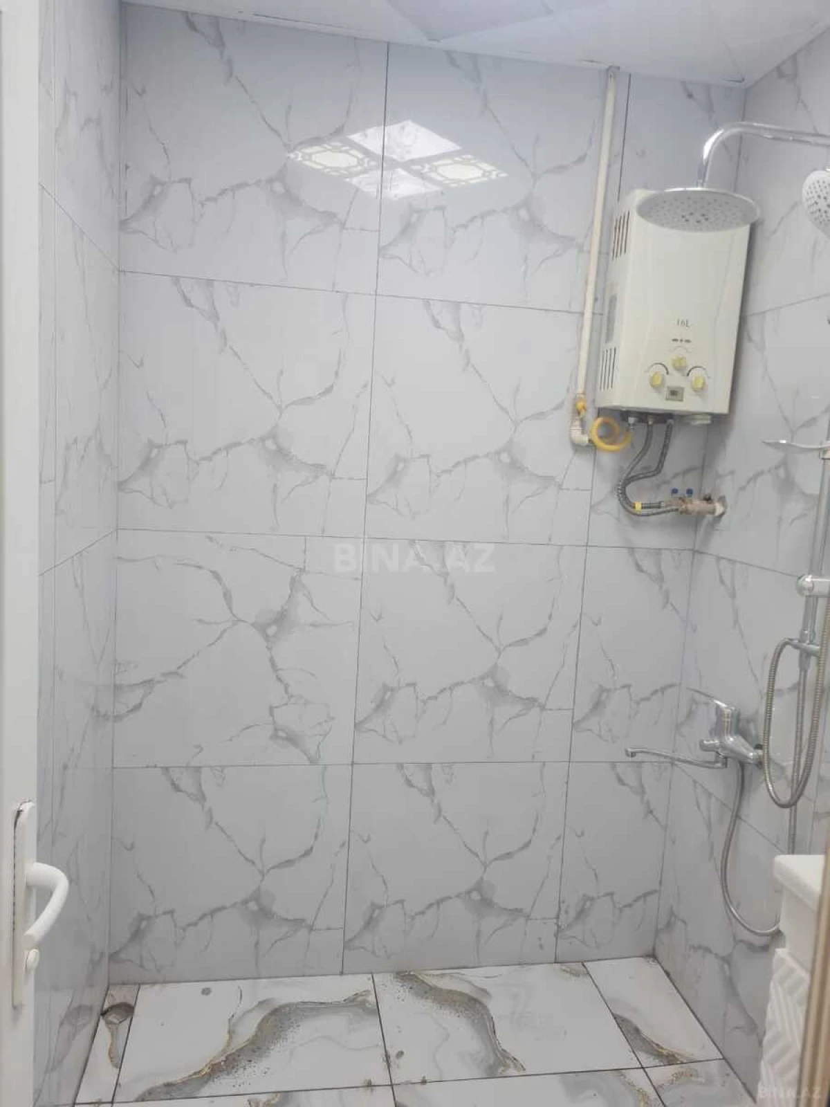 Satılır 2 otaqlı mənzil 35 m²