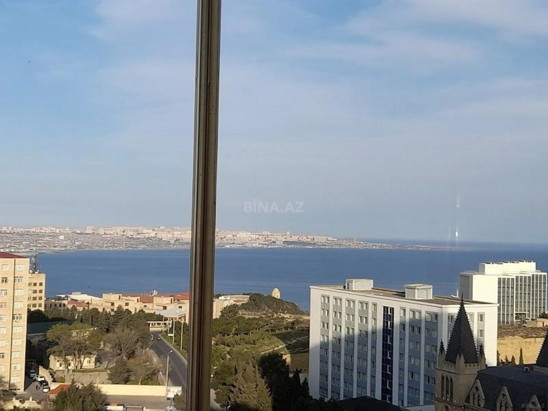 Kirayə verilir 2 otaqlı mənzil 110 m²