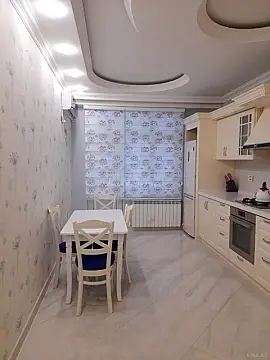 Kirayə verilir 2 otaqlı mənzil 110 m²