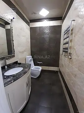Kirayə verilir 2 otaqlı mənzil 110 m²