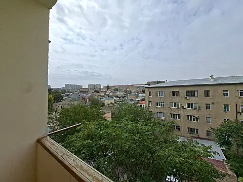 Satılır 5 otaqlı mənzil 120 m² — Bakı 5 otaq 120.00 m²