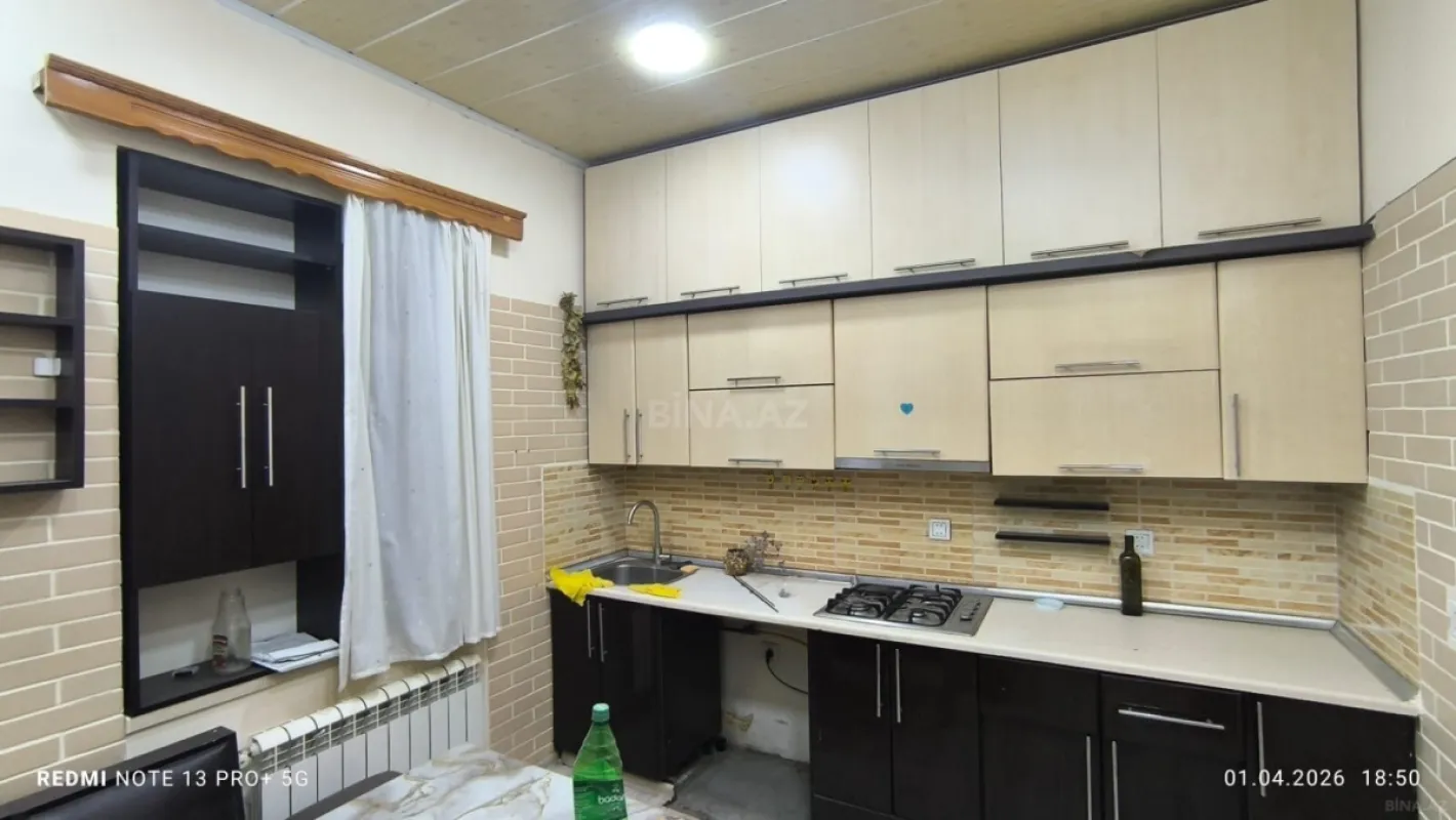 Satılır 4 otaqlı həyət evi 160 m²