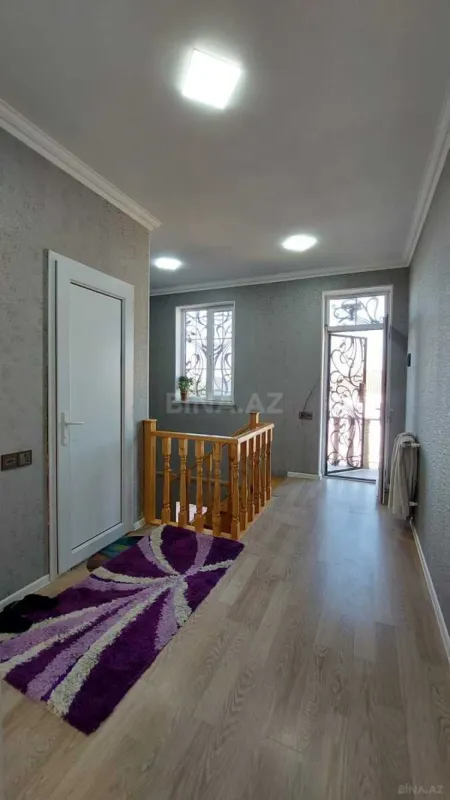 Satılır 4 otaqlı həyət evi 140 m²