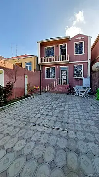 Satılır 4 otaqlı həyət evi 140 m²
