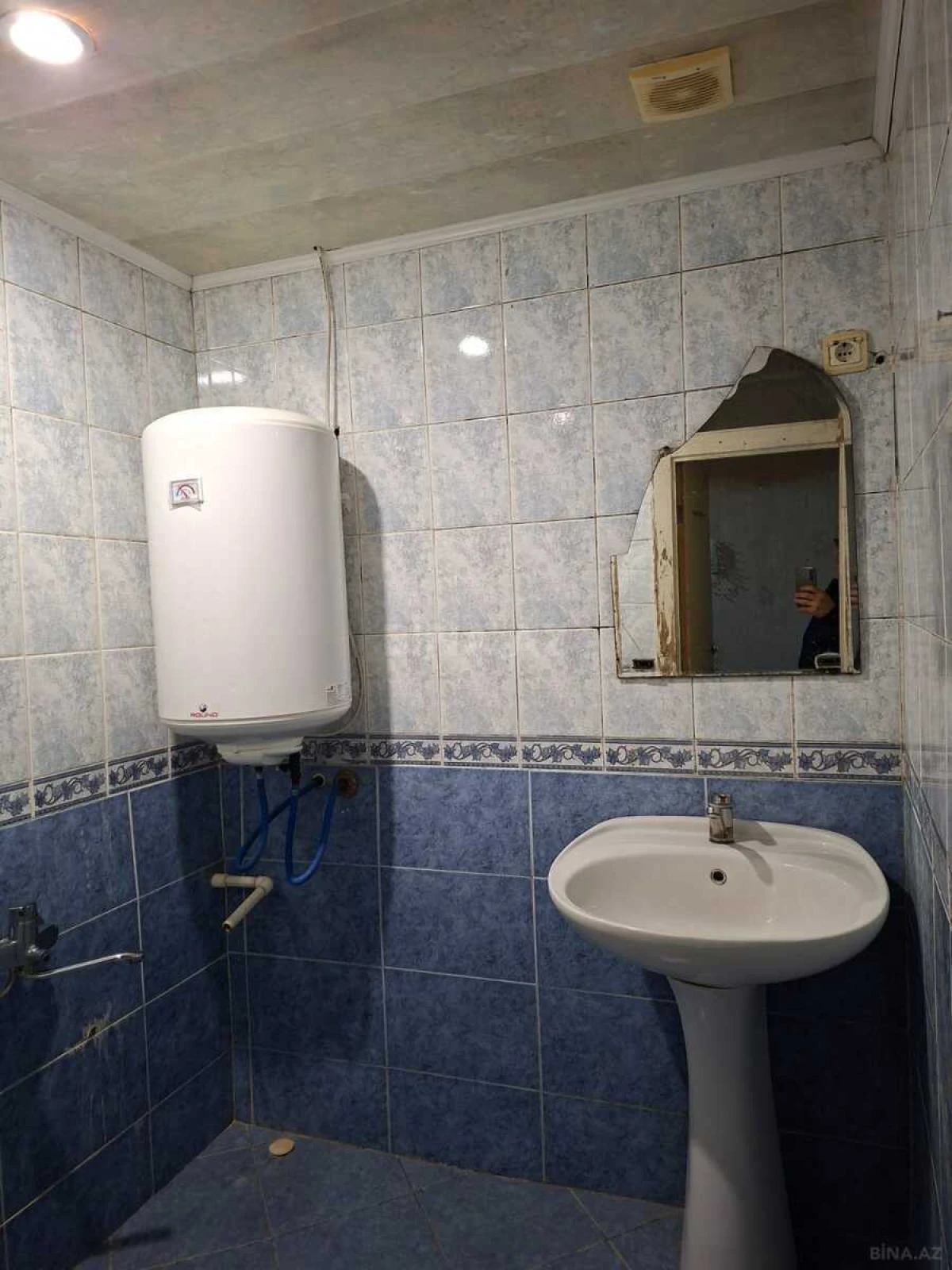 Kirayə verilir 2 otaqlı mənzil 60 m²